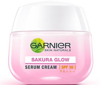 Garnier Sakura Glow Day Cream SPF30