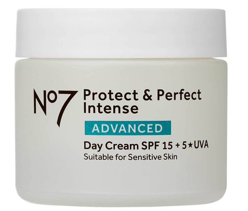 No7 Laboratories Protect & Perfect Intense Advanced Day Cream SPF 15 + 5* UVA