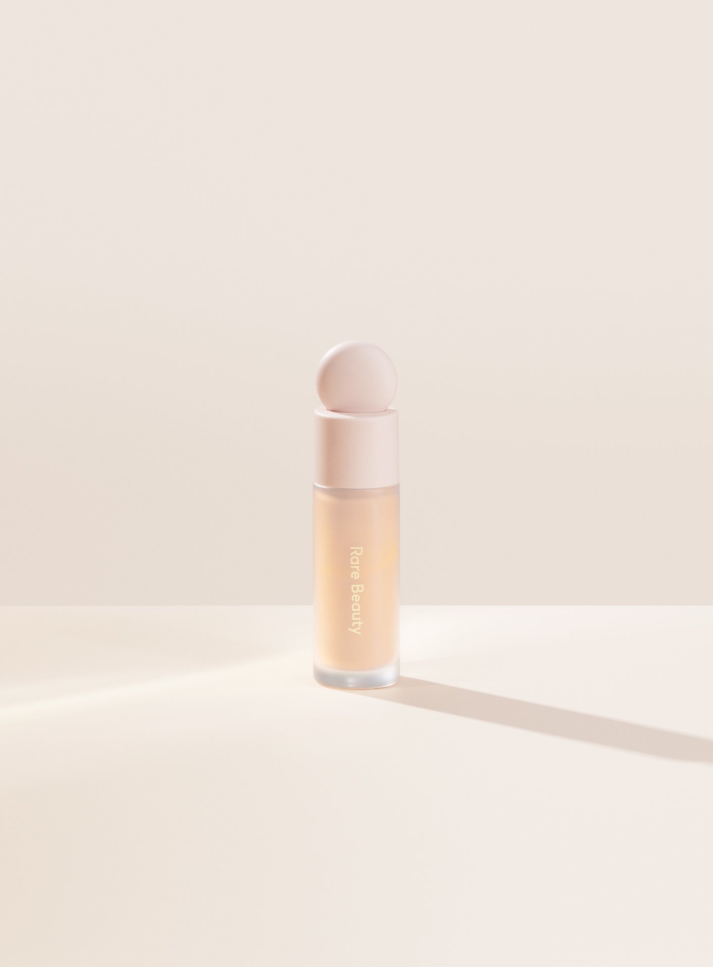 Rare Beauty Liquid Touch Weightless Foundation