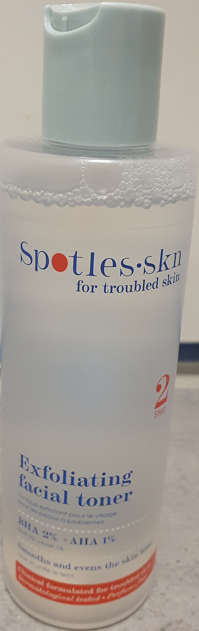 Spotles skn Exfoliating Facial Toner BHA 2% AHA 1%