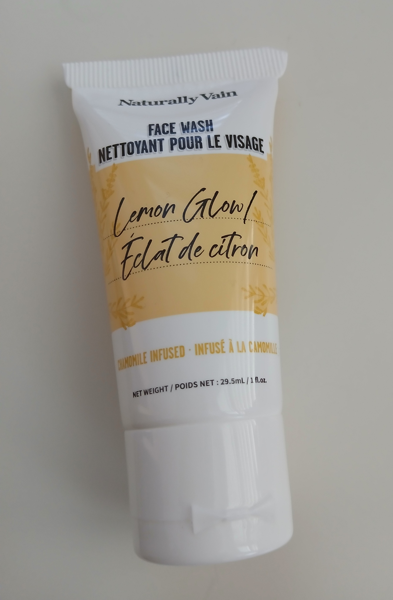 The Body Shop Lemon Glow Face Wash